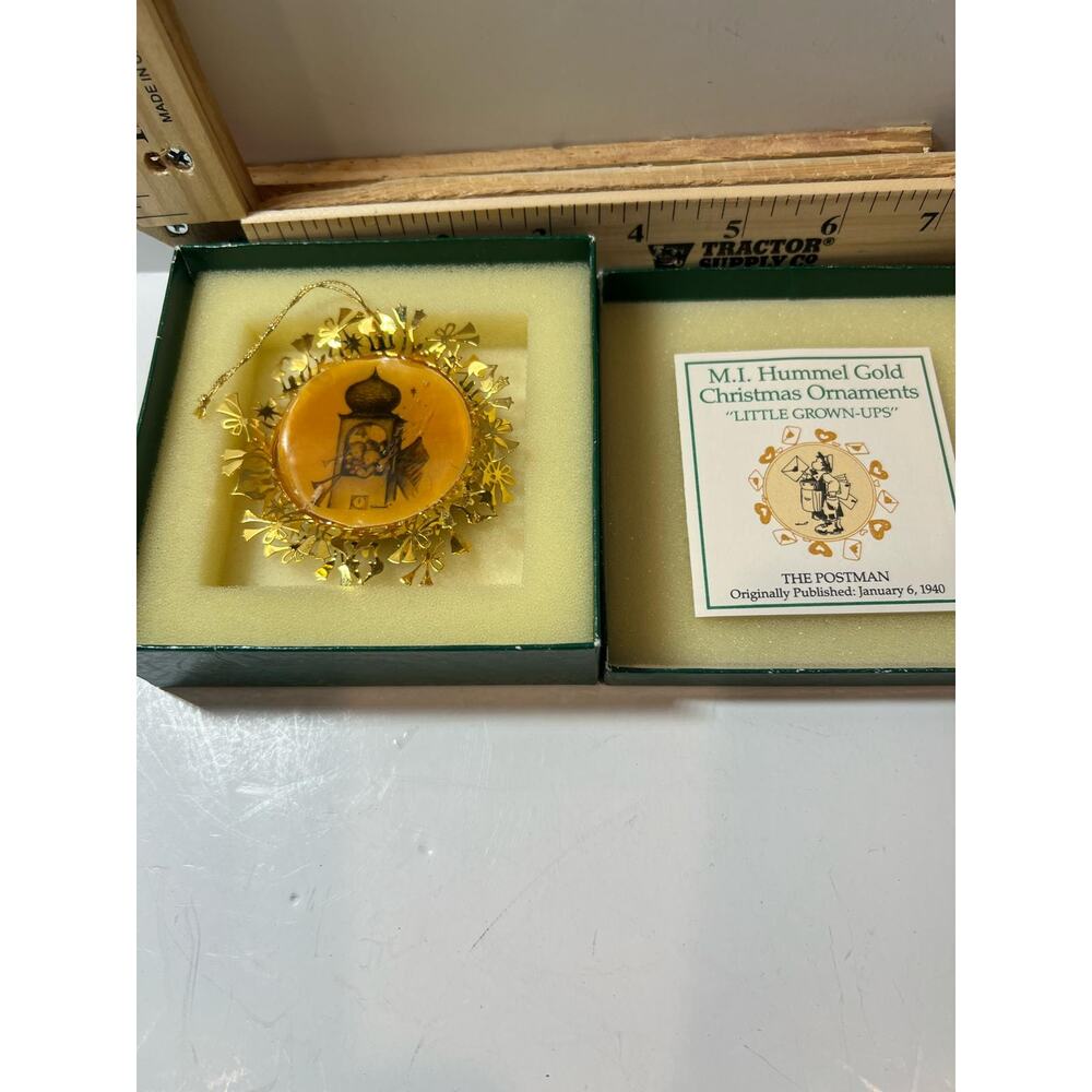 M.I. Hummel “The Postman” Gold Christmas Ornament 1990 Collectible Gift